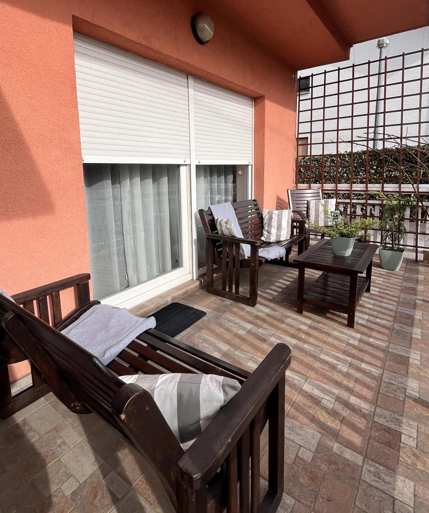 Apartman 4U Velika Gorica Near Zagreb Airport エクステリア 写真